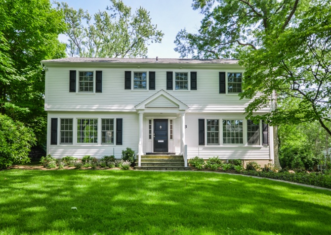 Houses Near SCARSDALE 5 BR  COLONIAL