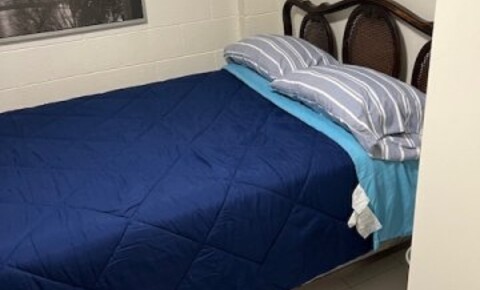 Sublets Near Everest Institute-South Plainfield Good Male Roommate needed for Everest Institute-South Plainfield Students in South Plainfield, NJ