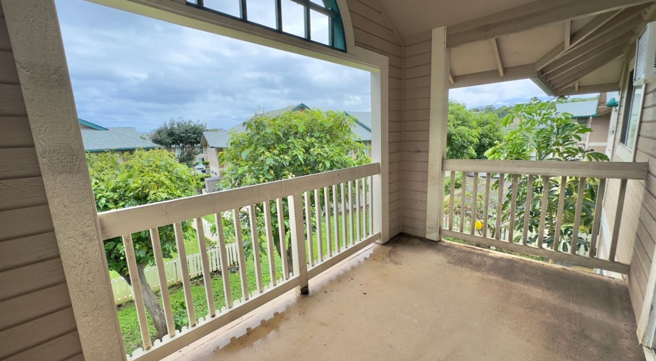 3 Bedroom / 2 Bath Townhouse in Iao Parkside!