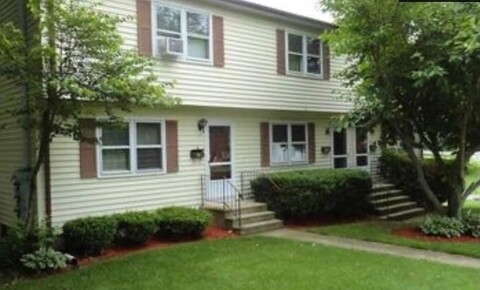 Houses Near Bristol 2 bedrooms and 1.5 bathrooms. for Bristol Students in Bristol, CT