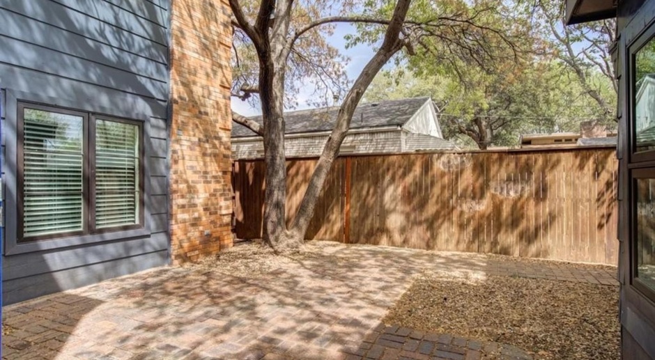 Available now- Tech Terrace Remodeled 4 Bed 4 Full Bath Property One Block from Texas Tech