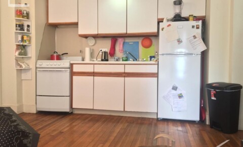 Apartments Near Brookline 2 Bedrooms in Brookline. Washington Sq. Parking, Laundry, Elevator. On-Site Maintenance for Brookline Students in Brookline, MA