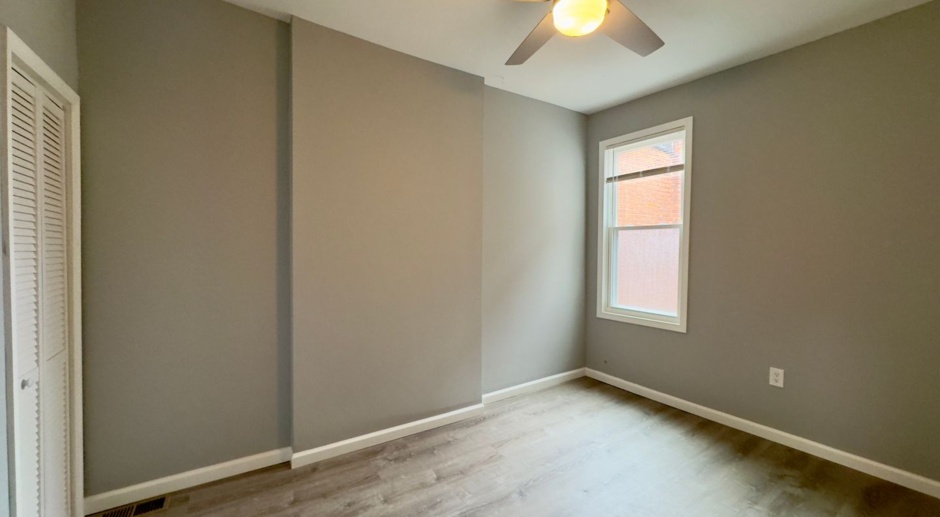 Spacious 3-Bedroom Townhome with Modern Amenities in Baltimore!