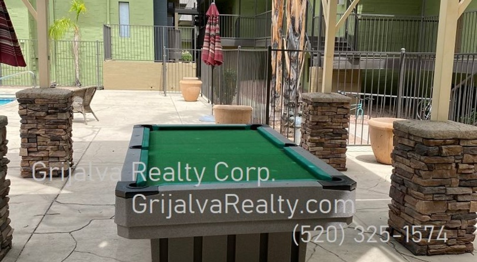 Furnished 2 Bedroom Condo with Community Pool Close to the UofA! (Speedway/Euclid)