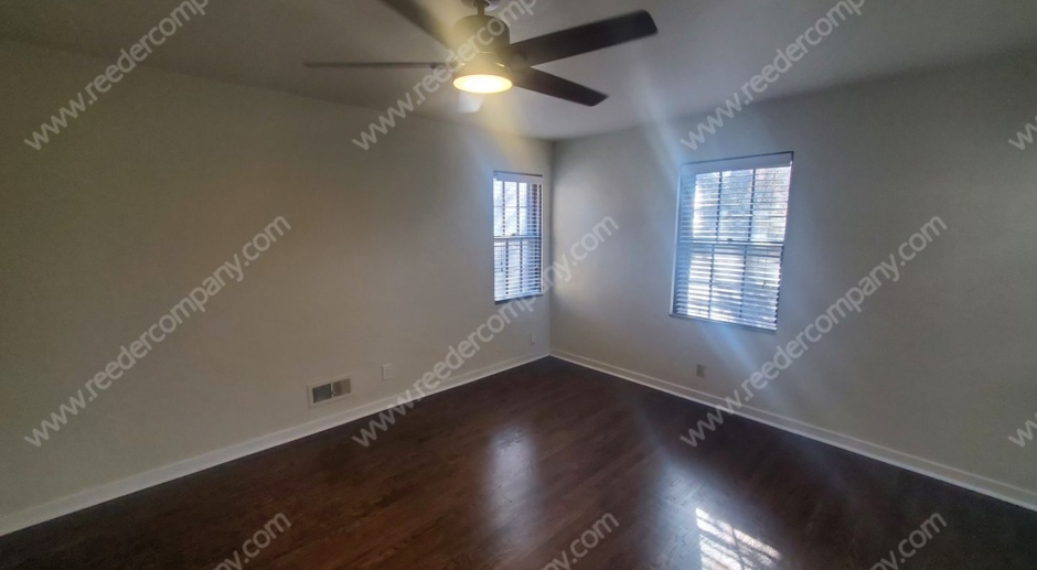 4 bedroom with tons of space, minutes from 80/94