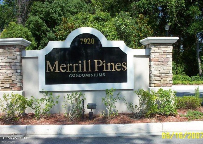Houses Near 3 Bed/2 bath 2nd floor condo available in Merrill Pines!