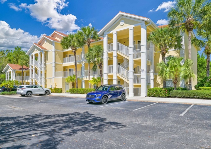 Apartments Near ** Naples Furnished Condo ~ Available May 1 - Nov 30 in Coral Falls with Club Option! 