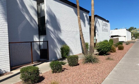 Apartments Near Thunderbird  Canyon Greens for Thunderbird School of Global Management Students in Glendale, AZ