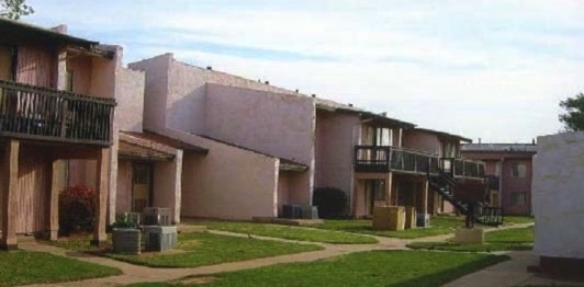 Augusta Apartments