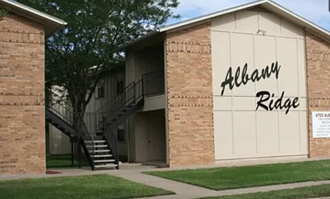 Apartments Near Lubbock Hair Academy Roomy 2 bedroom, 2 bathroom for Lubbock Hair Academy Students in Lubbock, TX