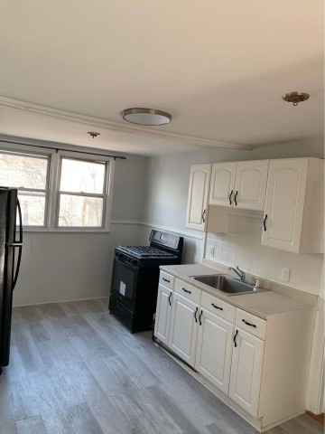 2 BD 1 Bath (Perfect for Off-Campus Housing)