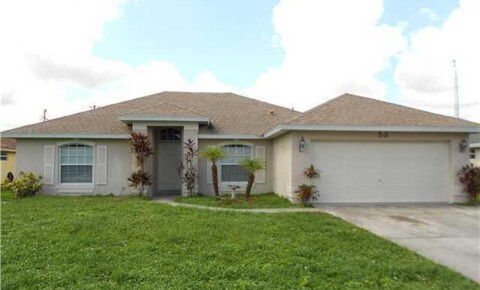 Houses Near Virginia College-Fort Pierce 3/2/2 with home with 1412 living sqft is centrally located for Virginia College-Fort Pierce Students in Fort Pierce, FL