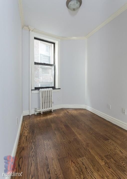 326 East 35th St (2nd & 1st Ave), #42