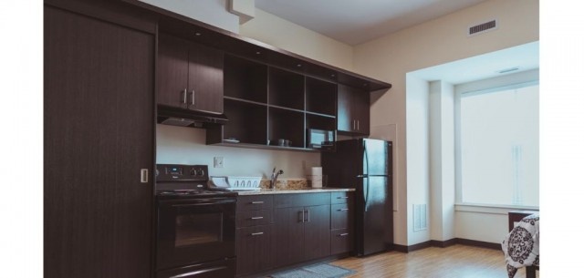 Studio 5 minutes from SU Campus, Syracuse Stage and Medical Centers