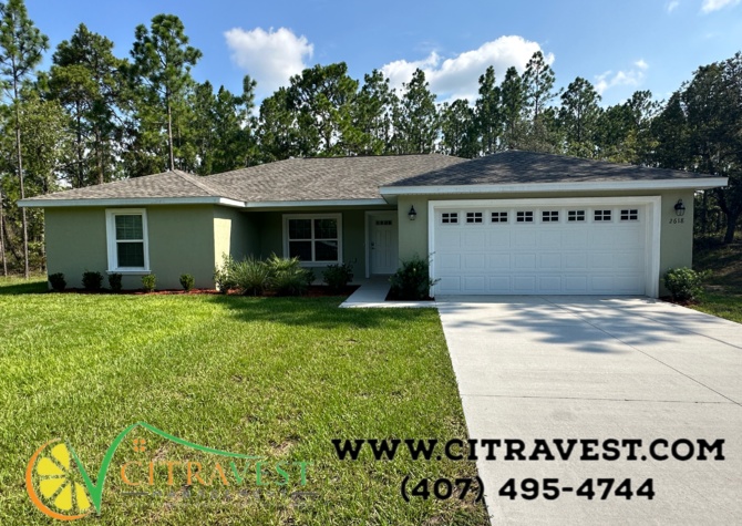 Houses Near Available Now!  4 Bedroom Home in Citrus Springs!!