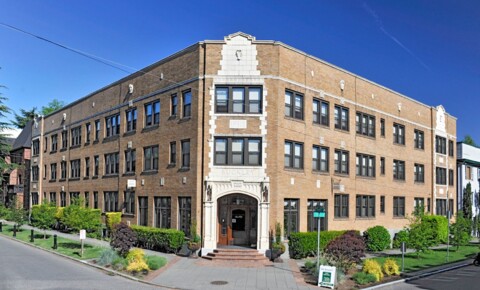 Apartments Near SU Buckley for Seattle University Students in Seattle, WA
