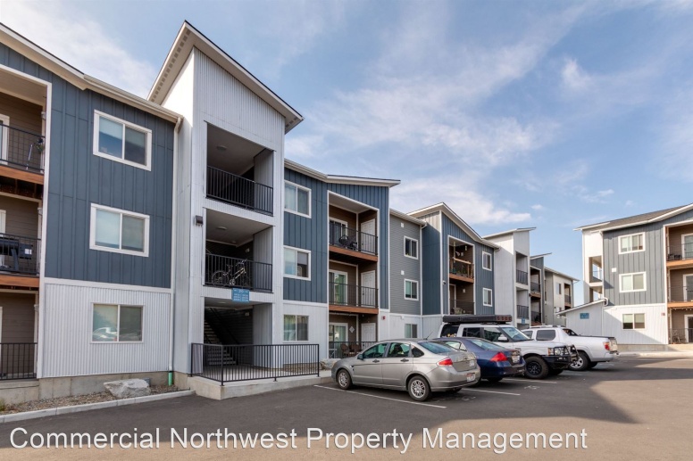 Northstar Apartments