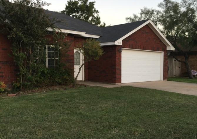Houses Near Spacious home in the Wylie district!