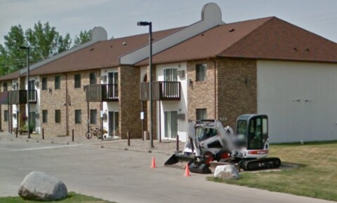 Houses Near Devils Lake 1 & 2 Bedroom Apartments Available Now for Devils Lake Students in Devils Lake, ND