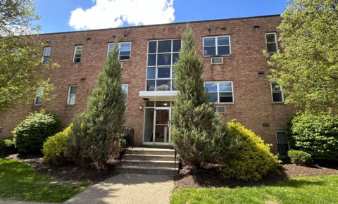 Apartments Near Pittsburgh Theological Seminary 5720 Stanton Avenue for Pittsburgh Theological Seminary Students in Pittsburgh, PA