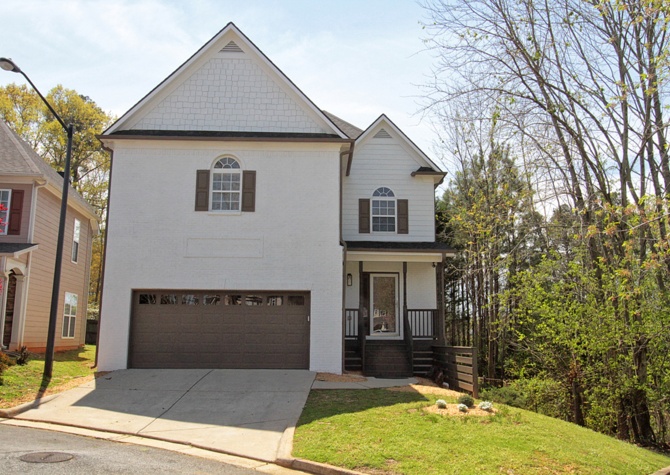 Houses Near Gorgeous completely remodeled 3 BR/2.5 BA home in Kennesaw!