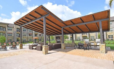 Apartments Near HBU 2400 Business Center Drive for Houston Baptist University Students in Houston, TX