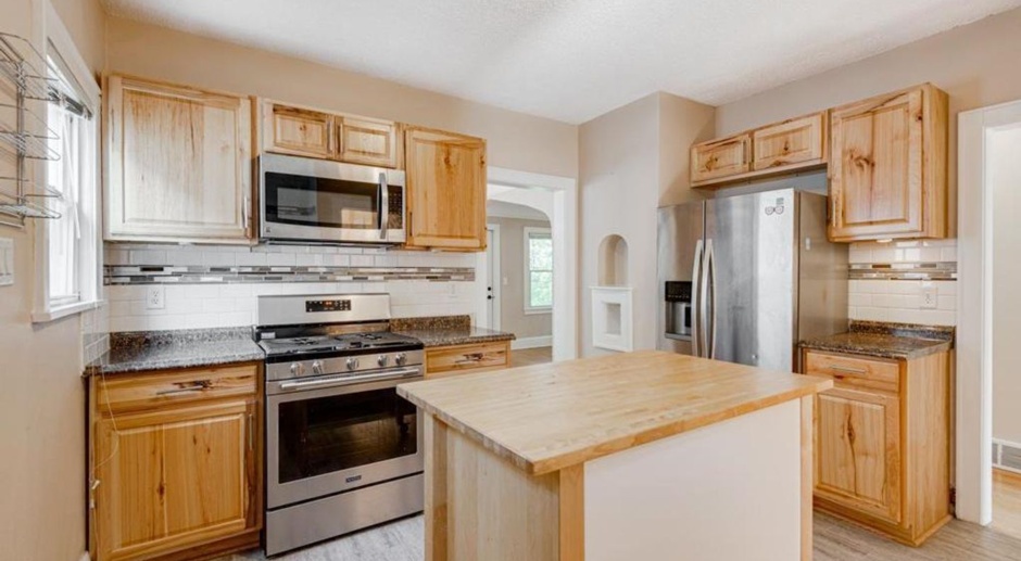 Super nice and clean Minneapolis property for lease!