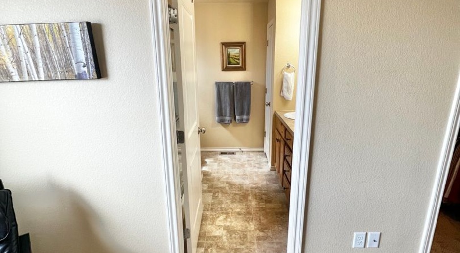 3 bedroom, 2.5 bathroom home in NW Fort Collins 