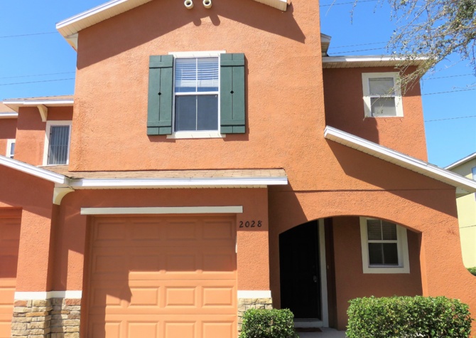 Houses Near Gorgeous 3BD/2.5BA/GAR Townhome in the Clearwater!