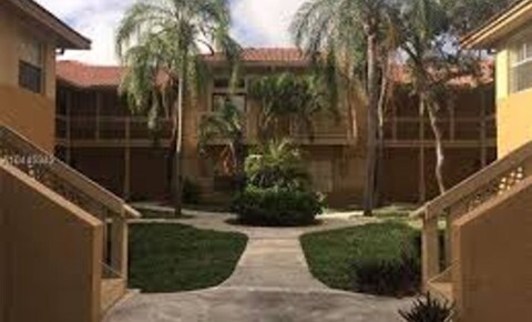 Apartments Near PBA Palm Lakes Condominium for Palm Beach Atlantic University Students in West Palm Beach, FL