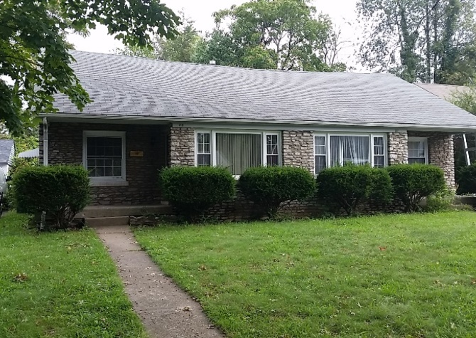 Houses Near 2 BR/1 BA For Rent