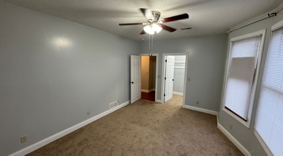 3 large bedrooms with large closets & 2 full baths Great convenient location 