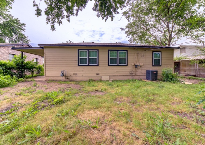 Houses Near Recently Remodeled 3 Bed 1 Bath!