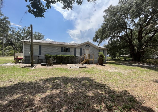 Houses Near Coming Soon! 3 Bedroom 2 Bath Manufactured Home in S. Lakeland