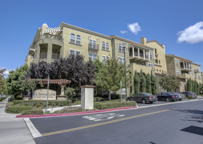 Houses Near Spacious 2 Bed / 2 Bath Luxury Condo in the Heart of Silicon Valley