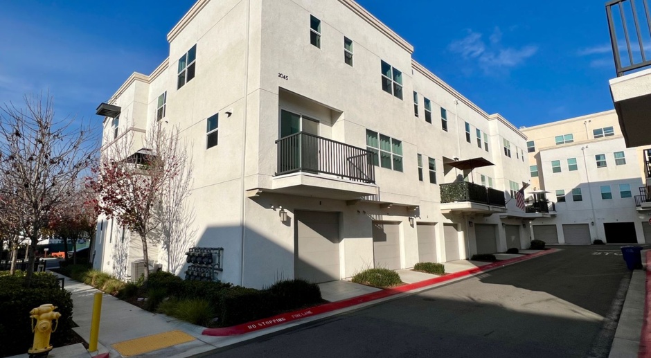 Luxury Living at Suwerte 2 Bedroom 2.5 Bath Two Story Condo Walking Distance to Otay Ranch Town Center