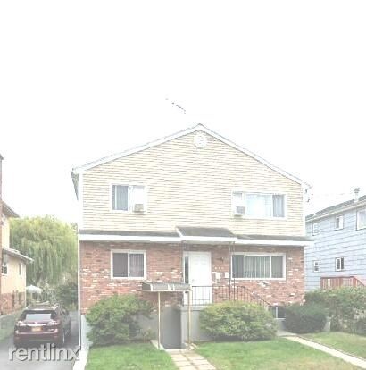Lovely 3 Bedroom Apartment 2nd Floor Private Home/ Port Chester