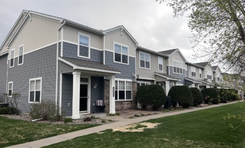 Houses Near Hastings Beautiful 3br+loft end unit townhome in Woodbury for Hastings Students in Hastings, MN