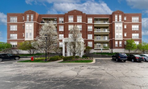 Apartments Near Bensenville 1 Bedroom 1 Bath Condo located in Wheeling at the Astor Place!  for Bensenville Students in Bensenville, IL