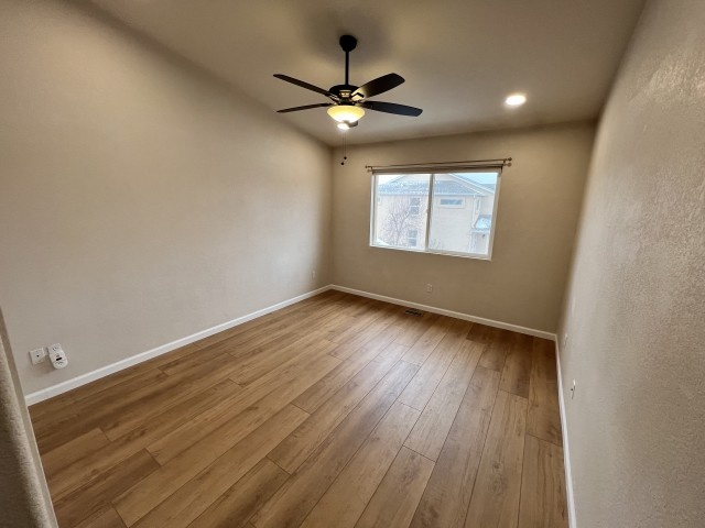 Large spacious newly renovated townhouse