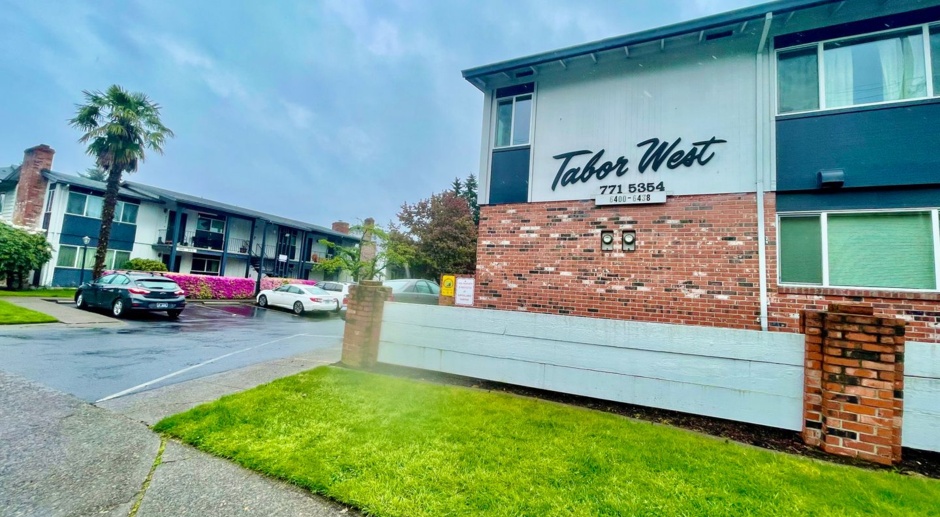 S0415 - Tabor West Apartments