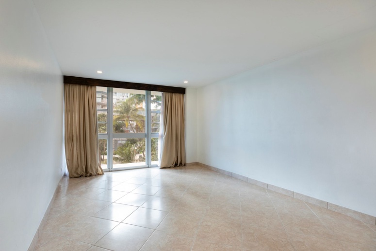 Stunning view 2-bedroom, 2-bathroom apartment located in a prime location.