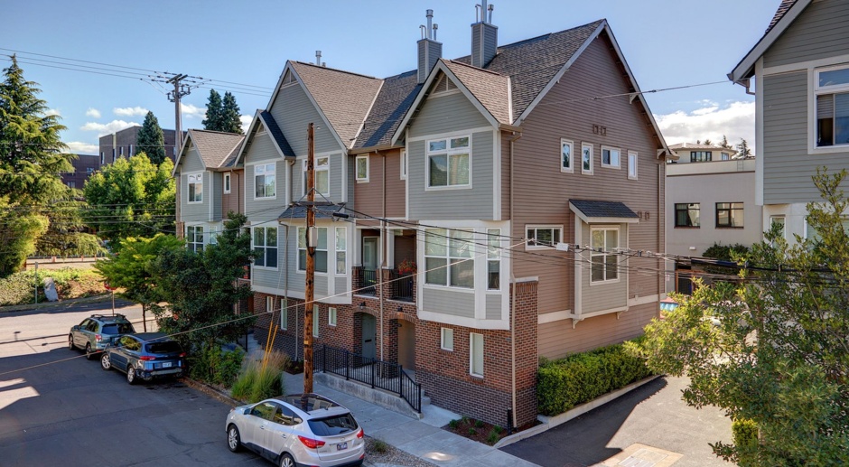 King's Crossing Townhomes 