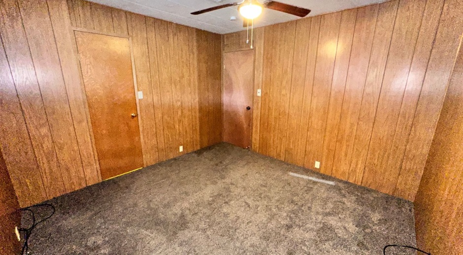2 Bedroom 2 Bathroom with Covered Parking 