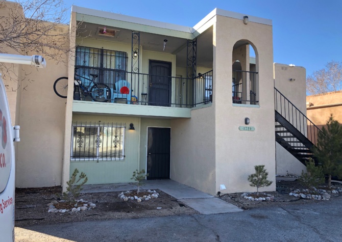 Houses Near Totally Remodeled 2 Bed / 1 Bath 2nd Floor Gem Near UNM and KAFB